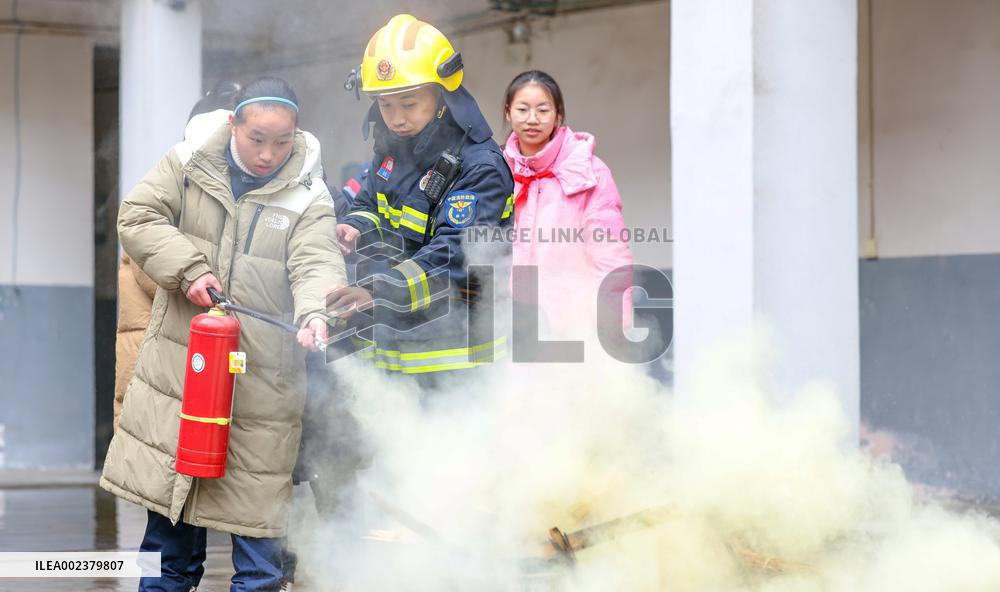 First Lesson in Tongren