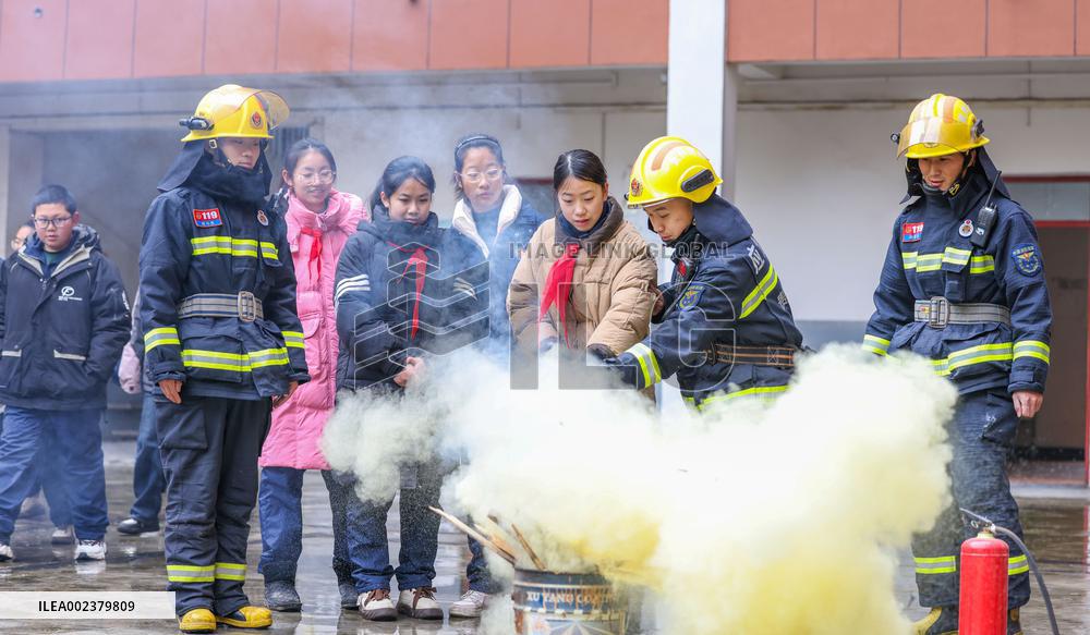 First Lesson in Tongren