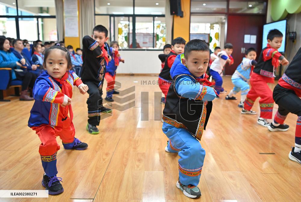 CHINA-SCHOOLS-NEW SEMESTER (CN)