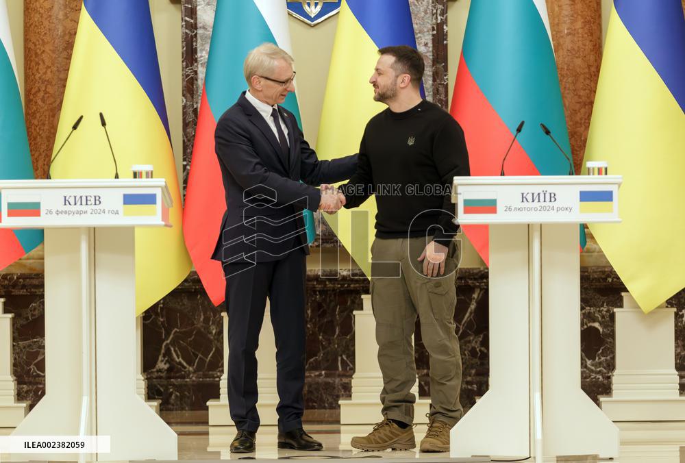Meeting of Ukrainian President and Bulgarian PM with press in Kyiv