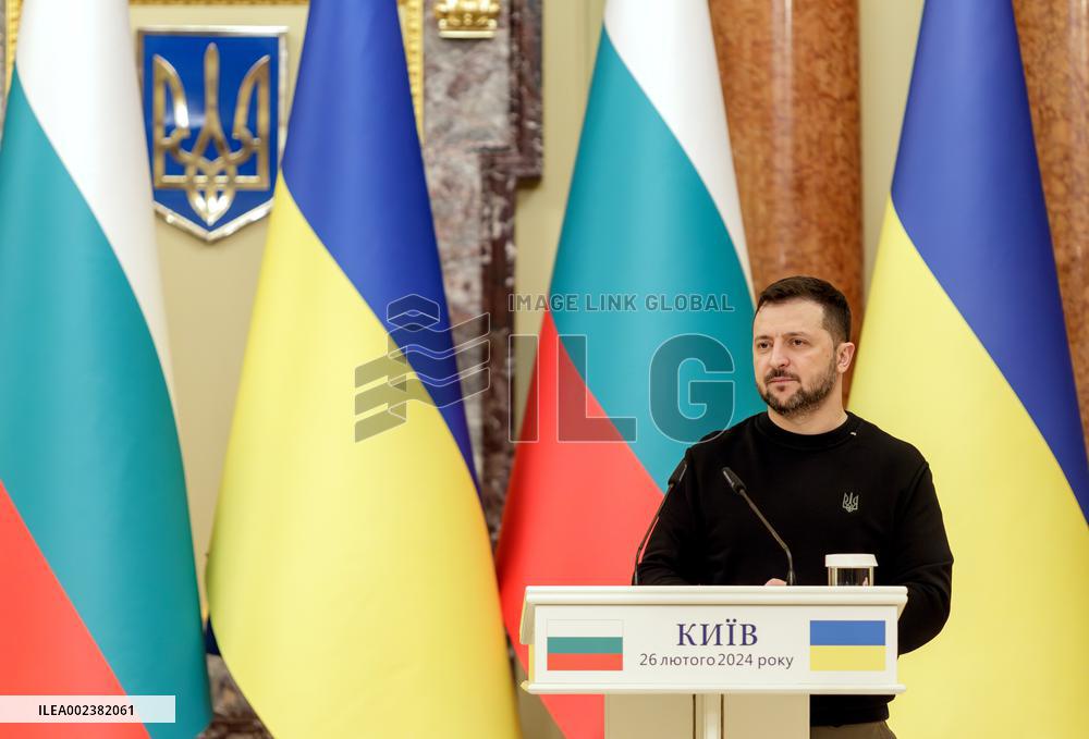 Meeting of Ukrainian President and Bulgarian PM with press in Kyiv