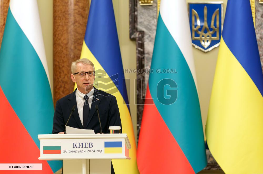 Meeting of Ukrainian President and Bulgarian PM with press in Kyiv