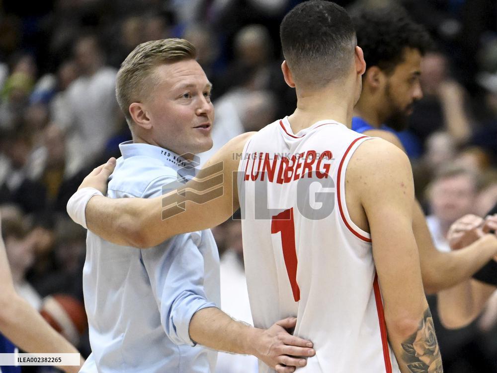 Koripallo: Miesten EM-karsinnat, lohko G, klo 18.30 Suomi-Tanska