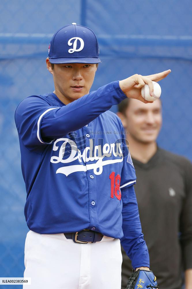 Baseball: MLB spring training