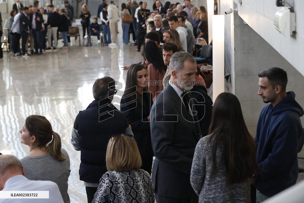 Royals Visit Valencia After The Fire - Spain