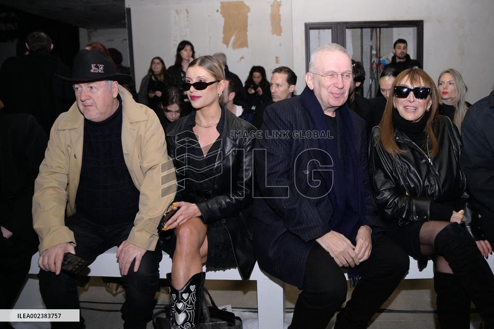 PFW - Pressiat Front Row