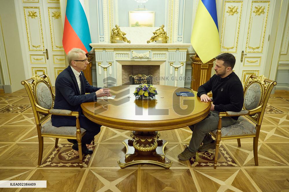 Bulgarian PM Denkov Visits Kyiv