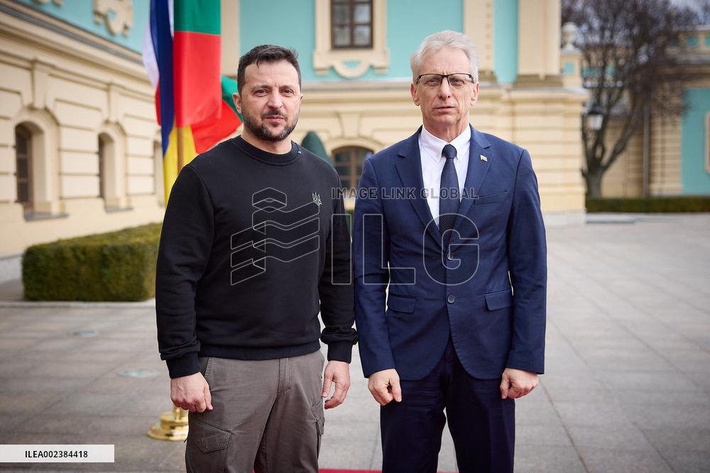 Bulgarian PM Denkov Visits Kyiv