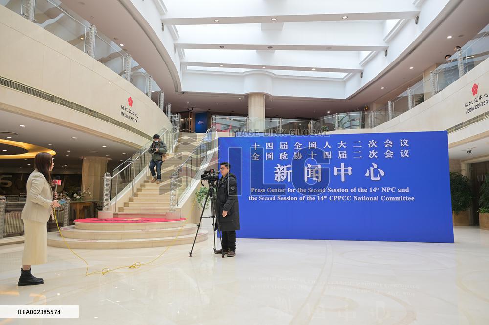 CHINA-BEIJING-TWO SESSIONS-PRESS CENTER-OPEN (CN)