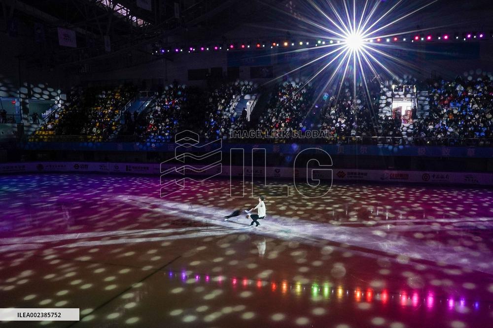 (SP)CHINA-INNER MONGOLIA-HULUN BUIR-14TH NATIONAL WINTER GAMES-FIGURE SKATING-GALA(CN)