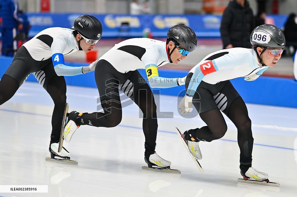 (SP)CHINA-INNER MONGOLIA-HULUN BUIR-14TH NATIONAL WINTER GAMES-SPEED SKATING-JUNIOR MEN'S TEAM PERSUIT (CN)