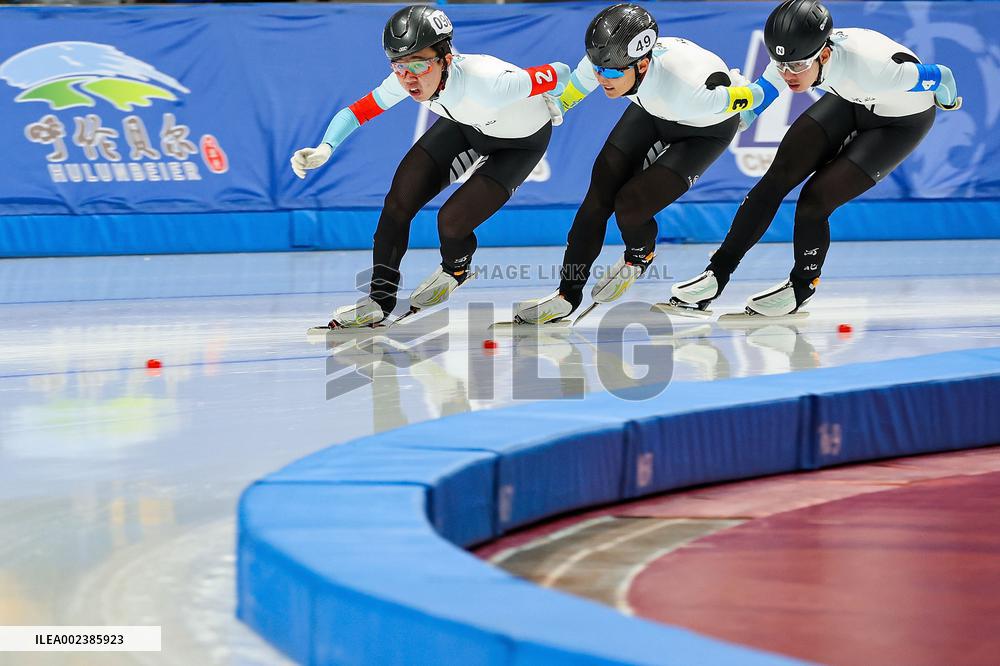 (SP)CHINA-INNER MONGOLIA-HULUN BUIR-14TH NATIONAL WINTER GAMES-SPEED SKATING-JUNIOR MEN'S TEAM PERSUIT (CN)