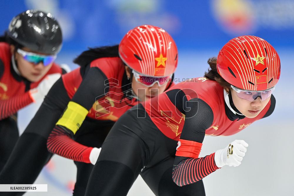 (SP)CHINA-INNER MONGOLIA-HULUN BUIR-14TH NATIONAL WINTER GAMES-SPEED SKATING-JUNIOR WOMEN'S TEAM PERSUIT (CN)