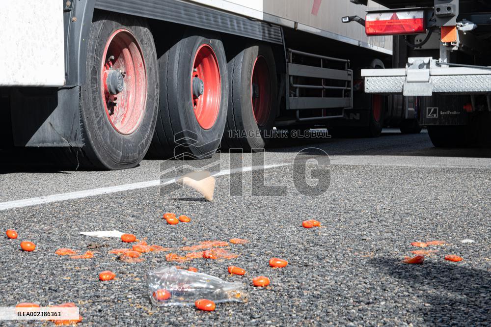 Catalan Farmers Block The AP-7 In Girona