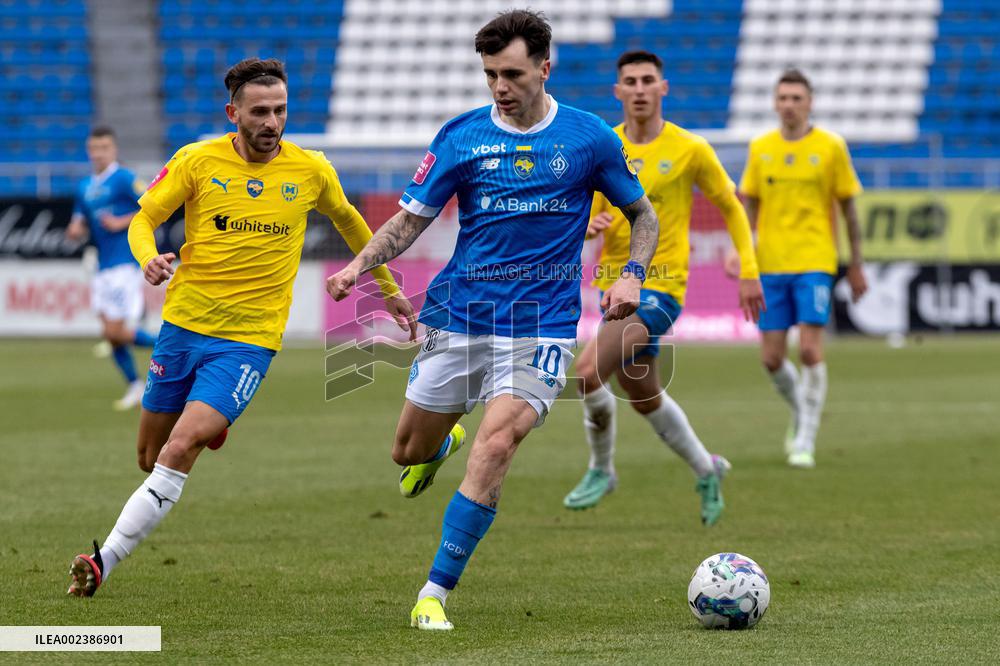 Metalist 1925 2-4 Dynamo