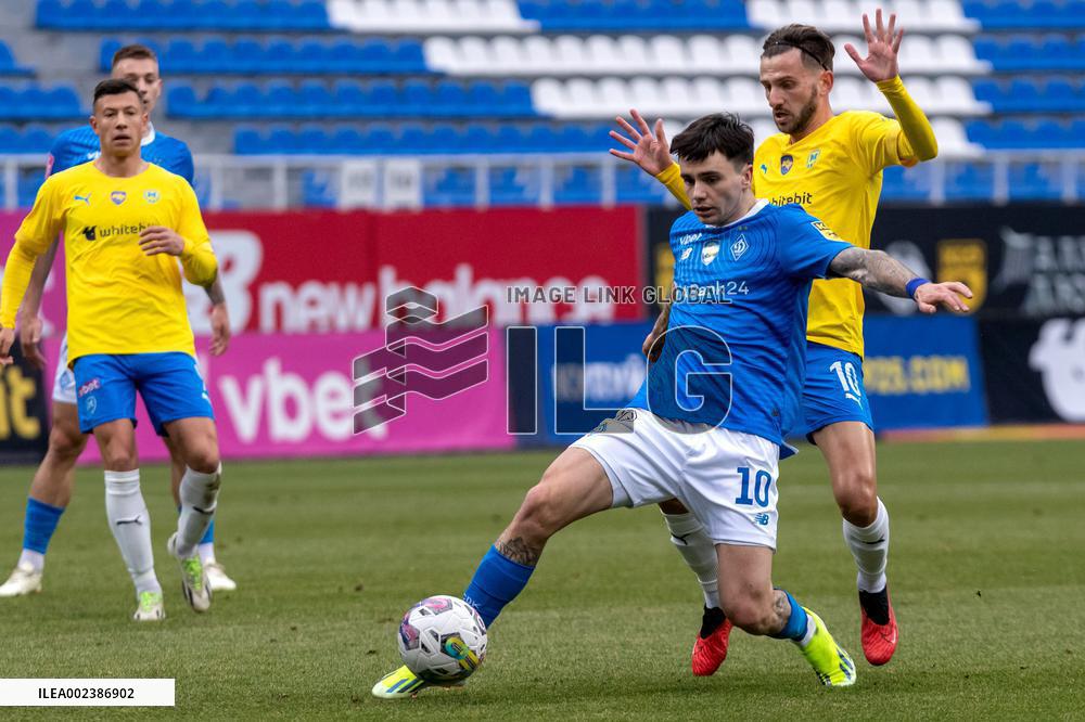 Metalist 1925 2-4 Dynamo