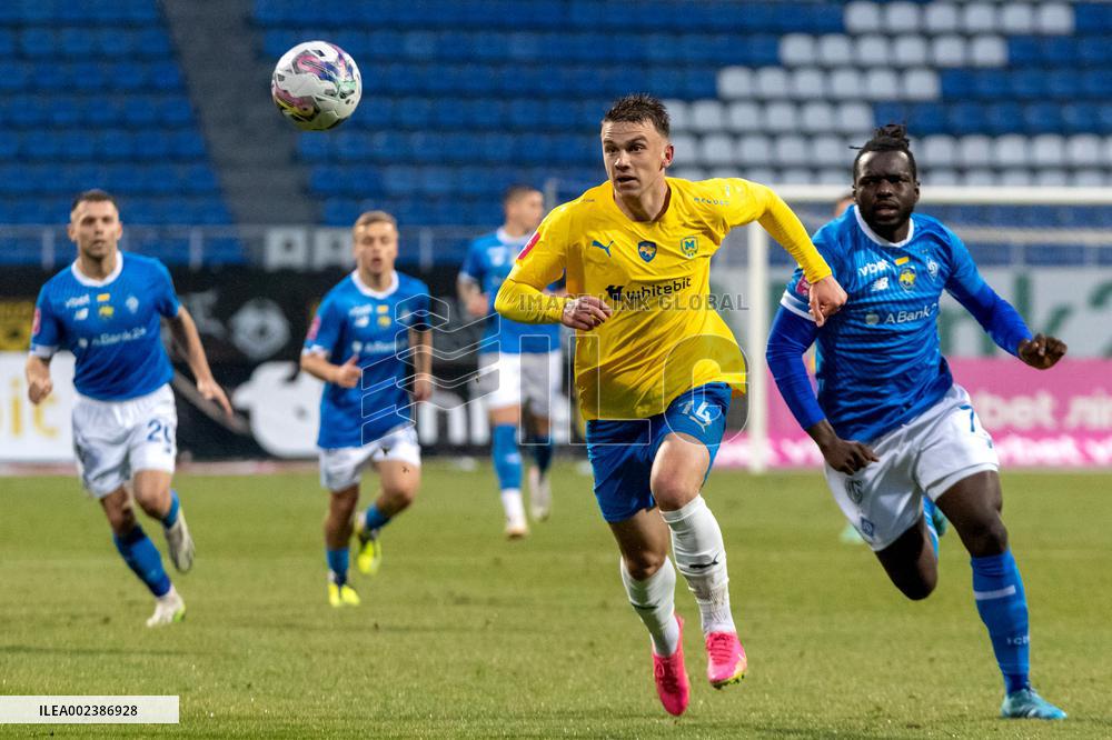 Metalist 1925 2-4 Dynamo