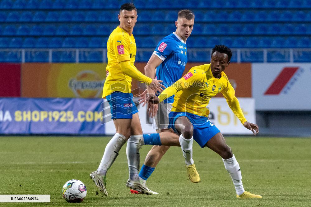 Metalist 1925 2-4 Dynamo