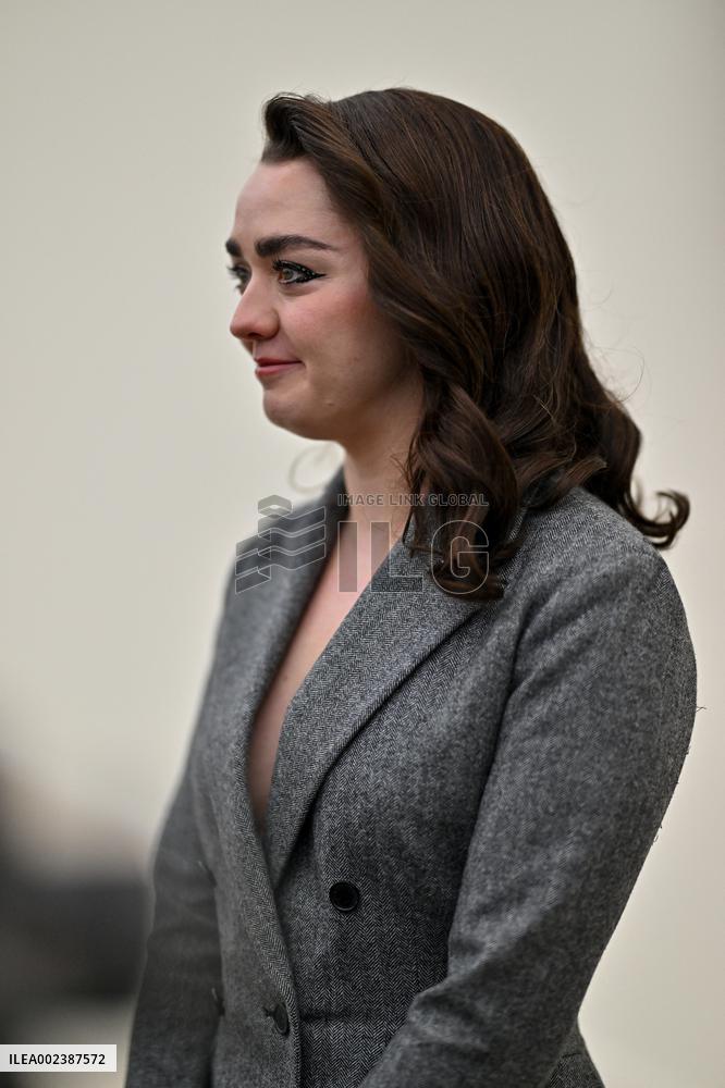 PFW Dior Outside Arrivals