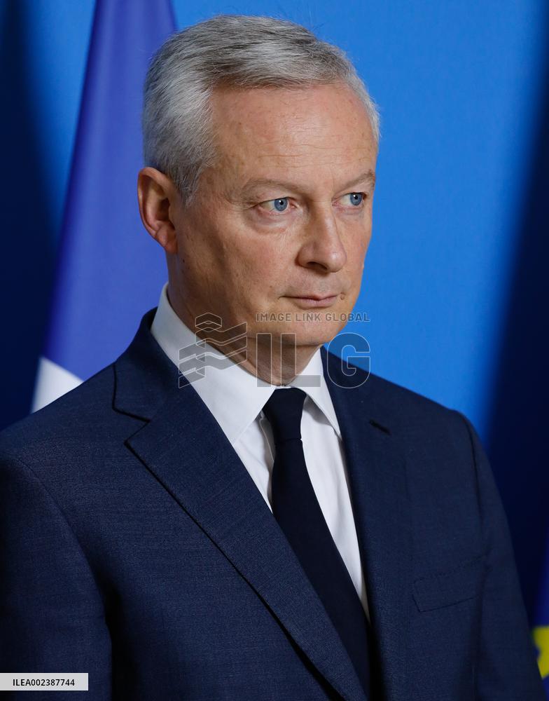 Meeting With FBF On Support Measures Of Agriculture At Bercy - Paris