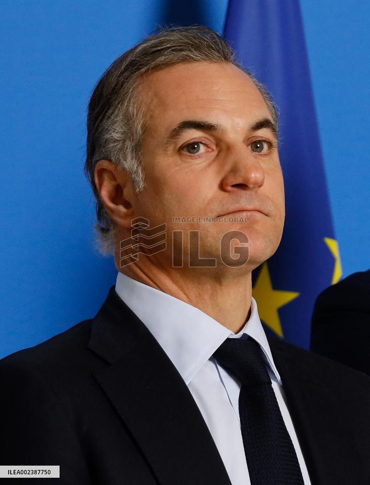 Meeting With FBF On Support Measures Of Agriculture At Bercy - Paris