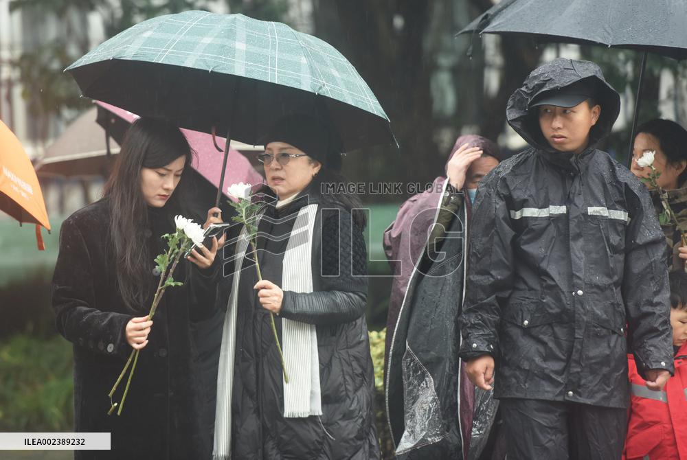 Memorial ceremony for Zong Qinghou Held in Hangzhou