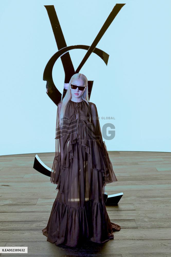 PFW - Saint Laurent Photocall