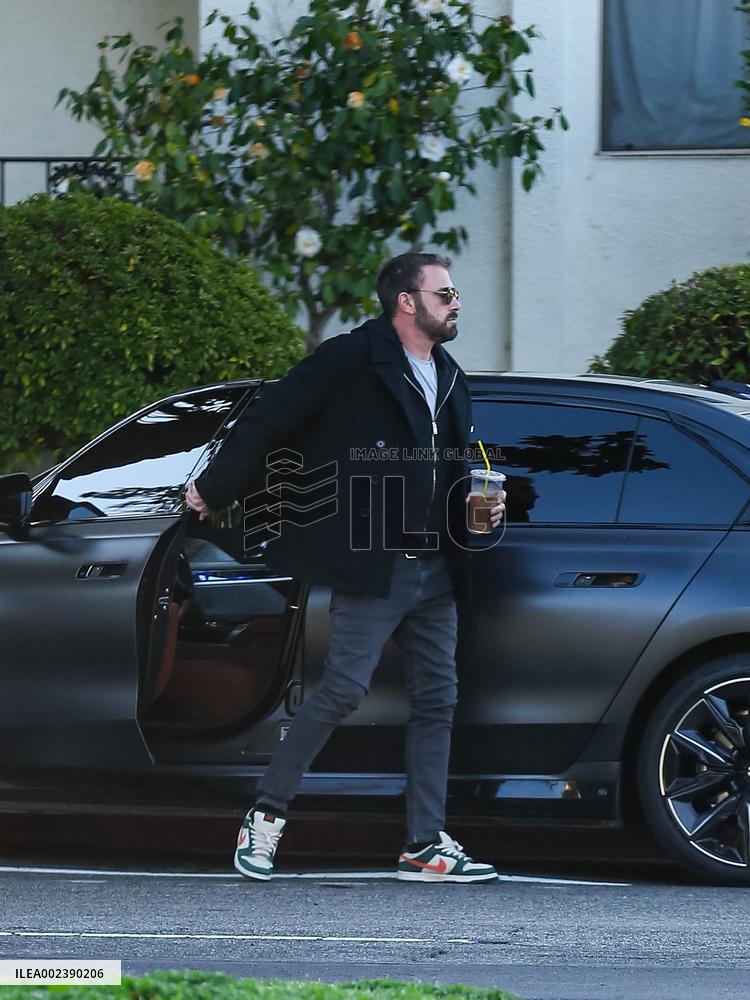 Ben Affleck Out - LA