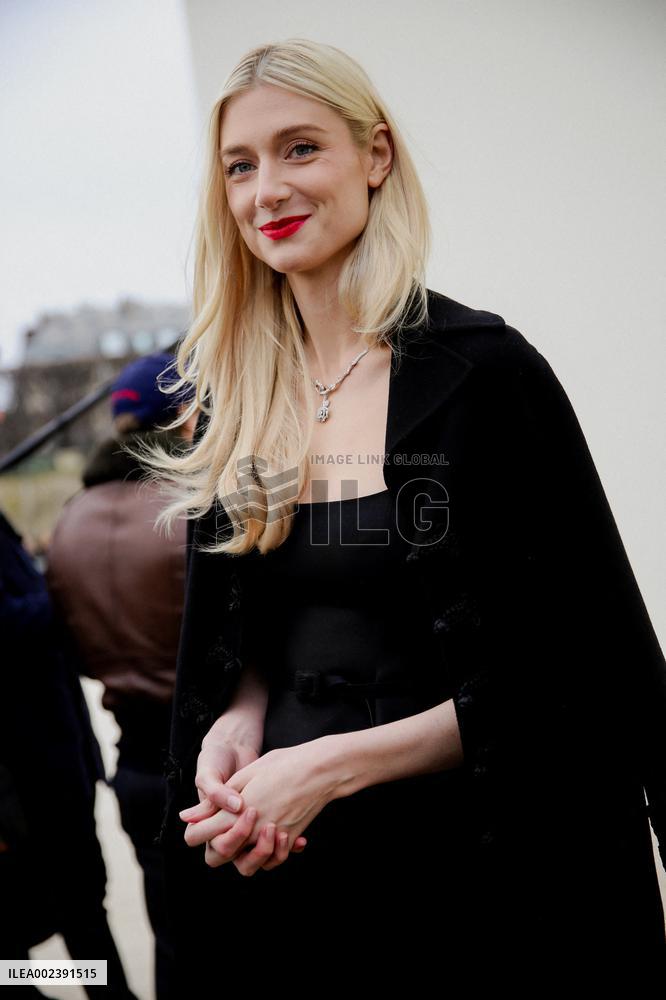 PFW - Dior Street Style