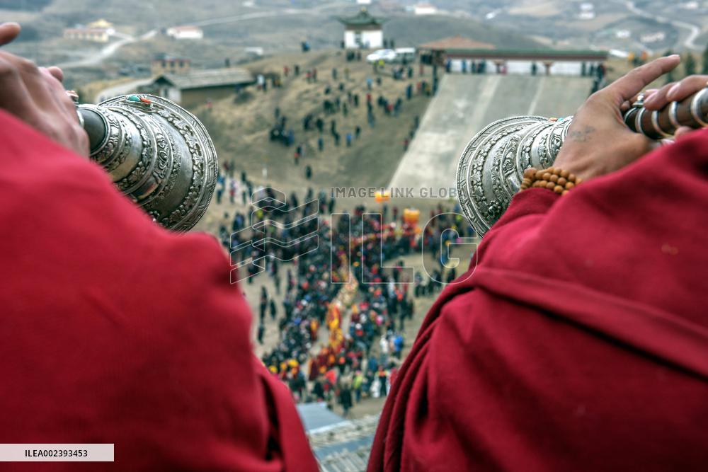 Buddhist festival at Langmu Temple in Gannan
