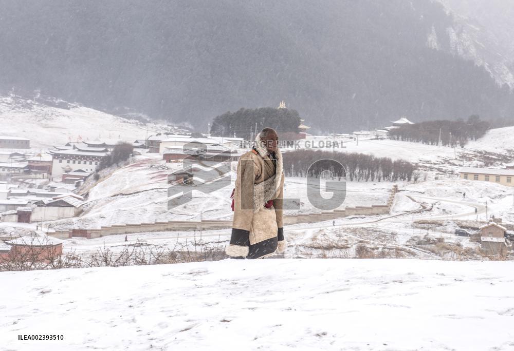 Langmu Temple Snow Scenery in Gannan