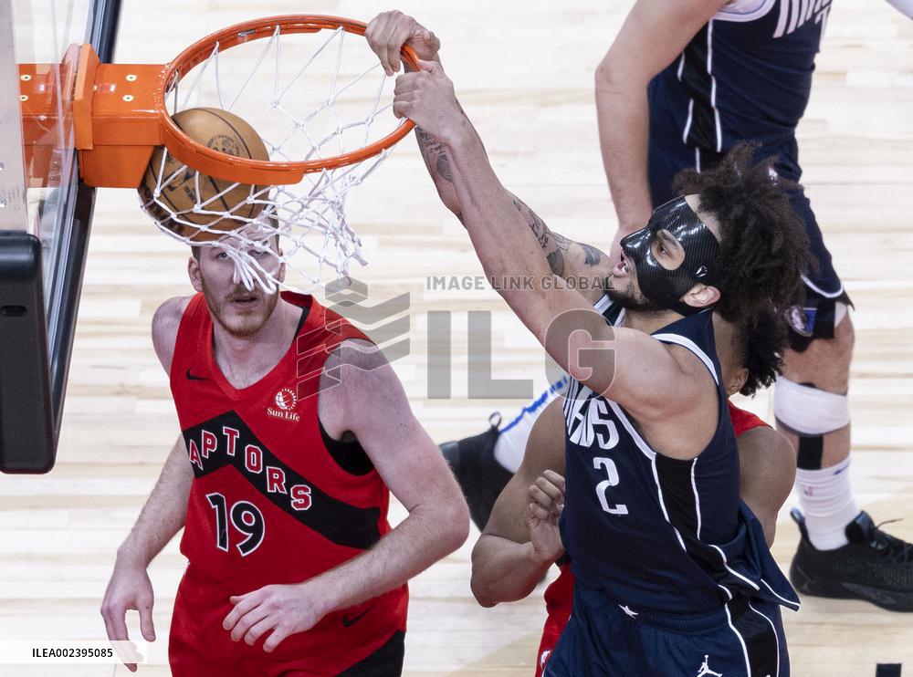 (SP)CANADA-TORONTO-BASKETBALL-NBA-RAPTORS VS MAVERICKS