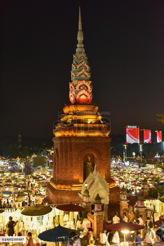 Xingguang Night Market in Xishuangbanna