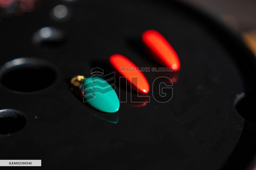 (MASTER OF CRAFTS) CHINA-HUNAN-CHU-STYLE LACQUER COATING ART (CN)