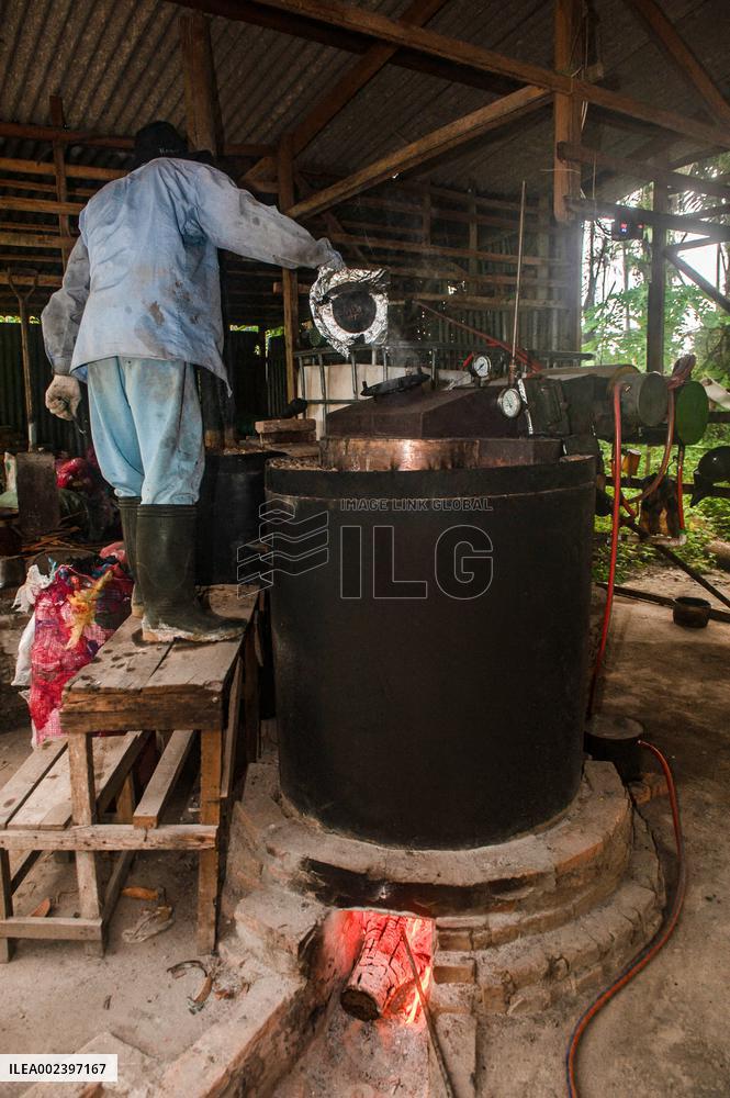 Transformation Of Plastic Into Energy - Indonesia