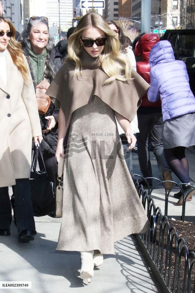 Sydney Sweeney Out - NYC