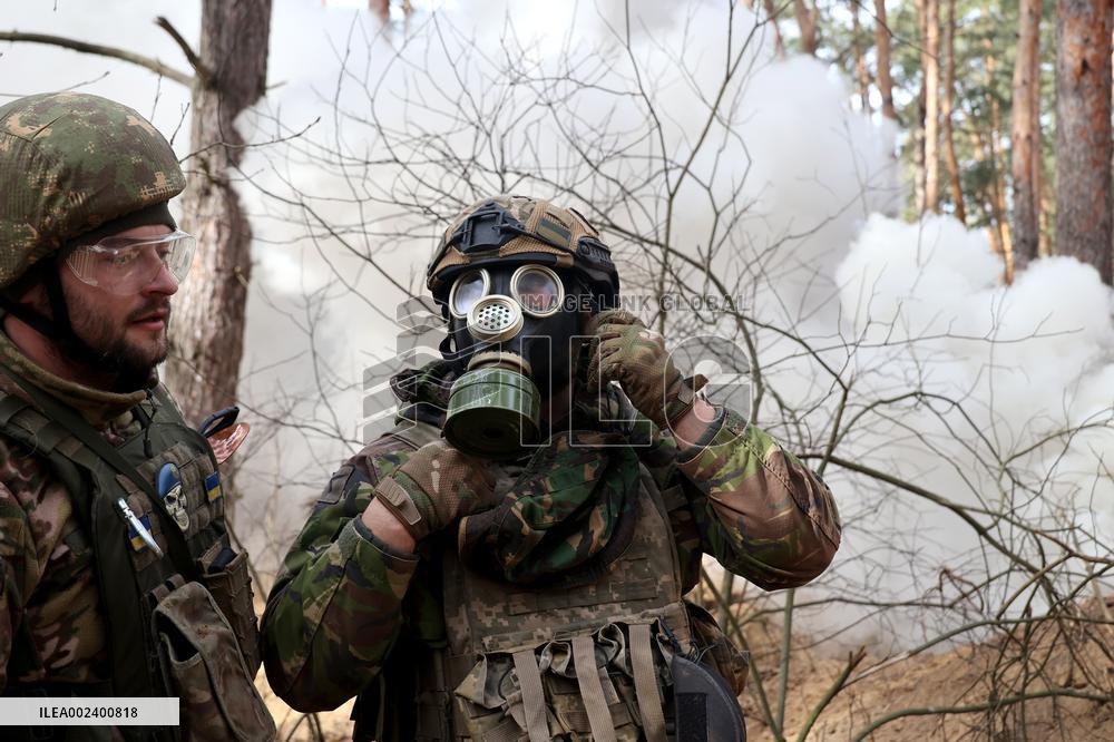 Regular drill of National Guard takes place in Kharkiv region