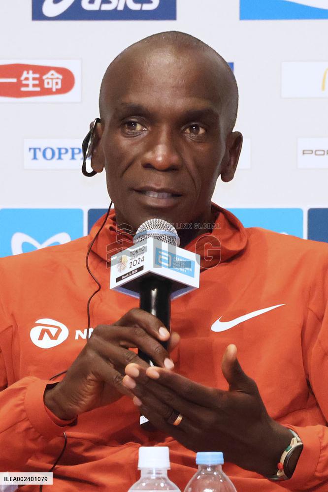 Athletics: Kipchoge ahead of Tokyo Marathon