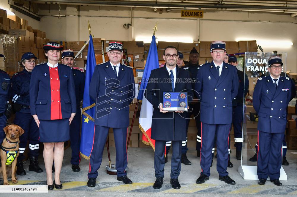 Thomas Cazenave Visits The Interior Surveillance Brigade - Aulnay-Sous-Bois
