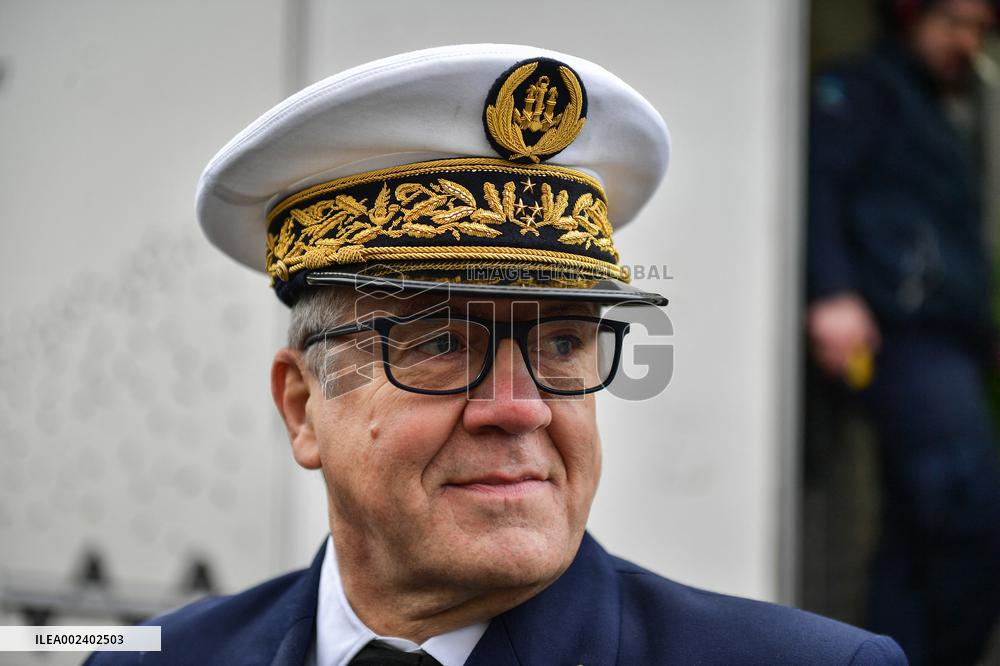 Thomas Cazenave Visits The Interior Surveillance Brigade - Aulnay-Sous-Bois