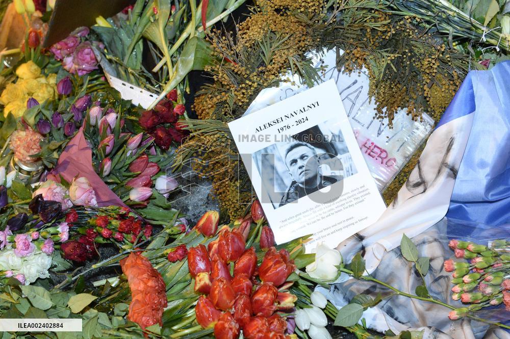Demonstration outside the Russian Embassy in Helsinki