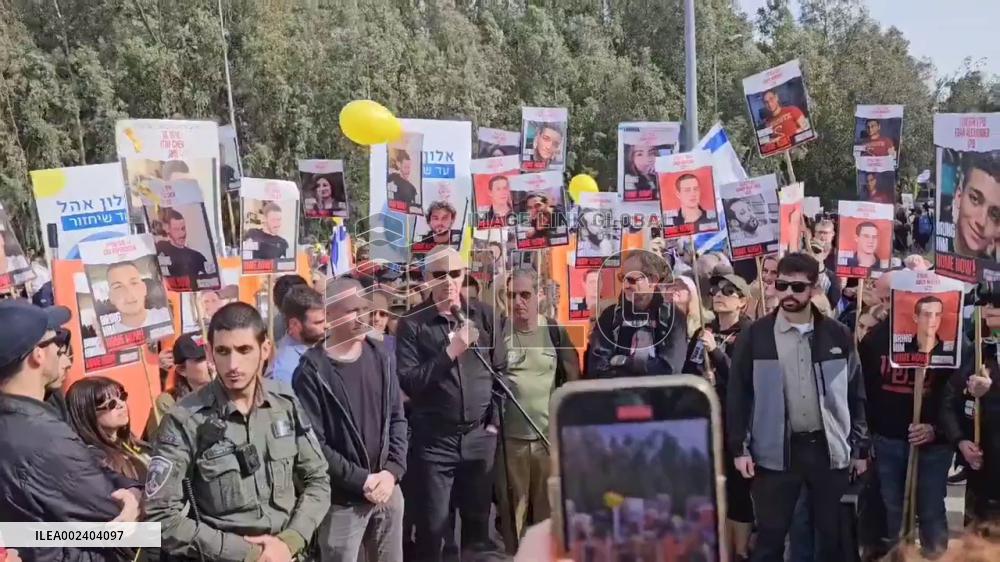 Israel: Families And Supporters March In Beit Shemesh To Demand Release Of Hostages In Gaza 2
