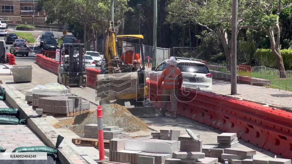 Australian workers' productivity falls 3.7 percent