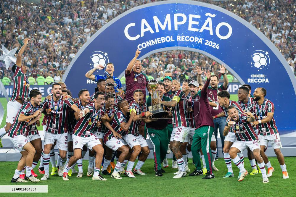 XINHUA PHOTOS OF THE DAY