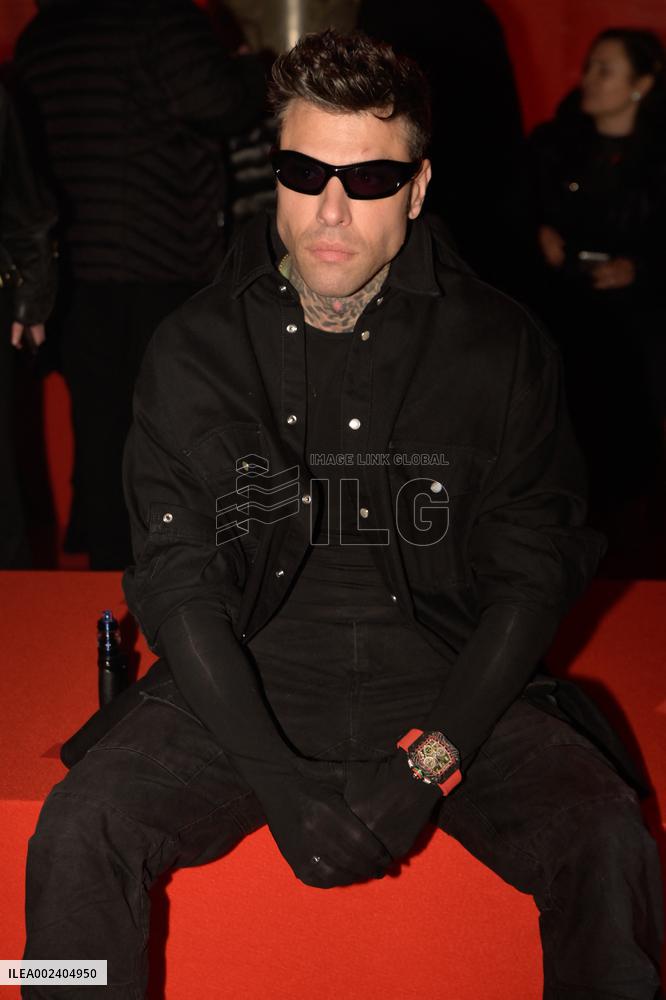 PFW - Vetements Front Row