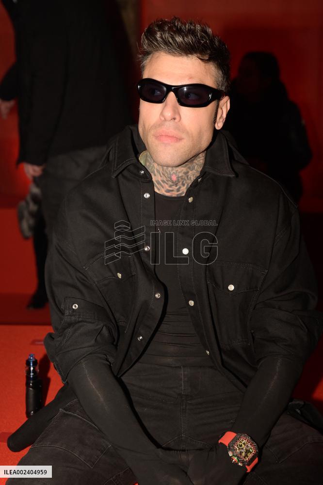 PFW - Vetements Front Row