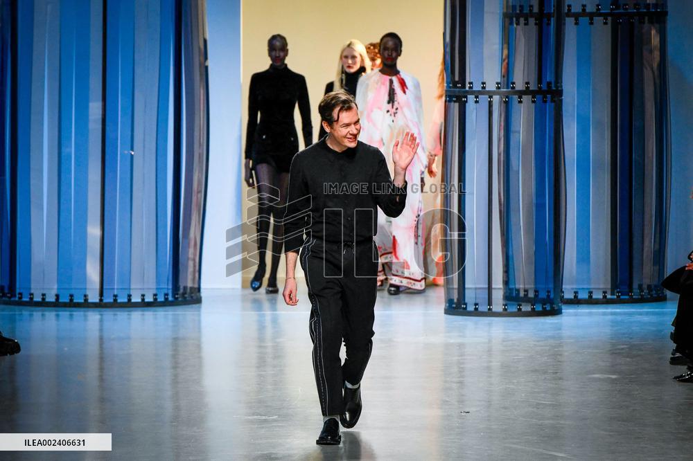 PFW - Leonard Paris Runway
