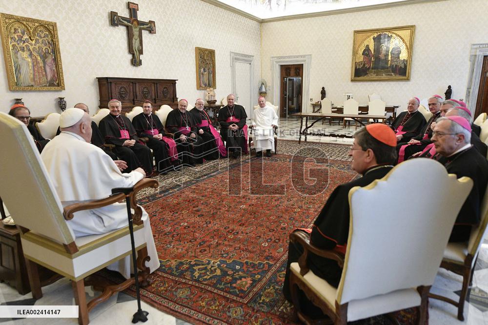 Pope Francis receives Tuscany's bishops - Vatican