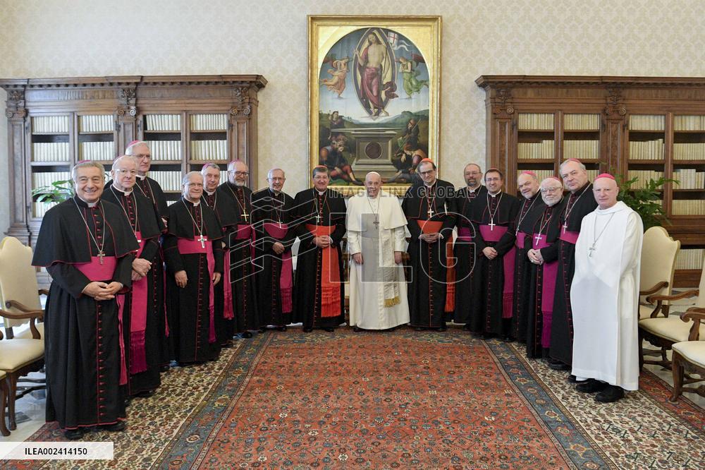 Pope Francis receives Tuscany's bishops - Vatican