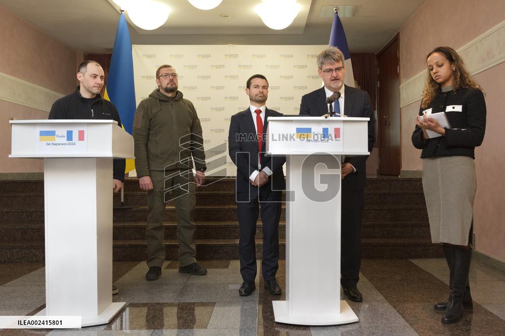 France will help to rebuild Chernihiv region